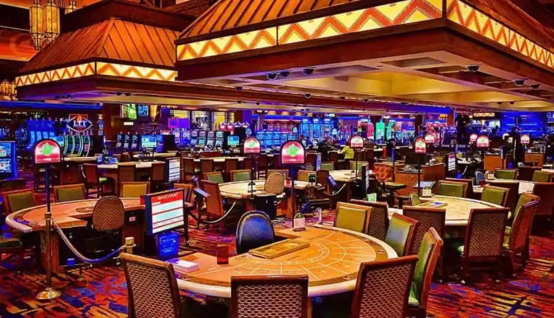What Makes Online Casino Games More Exciting Than Traditional Casinos